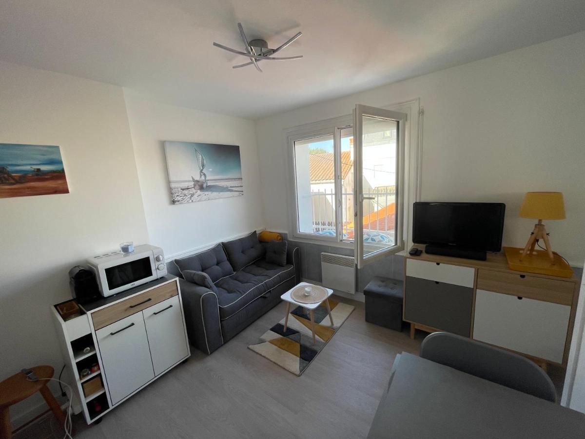 Appt Fouras Centre Ville 50M De La Mer Exterior photo
